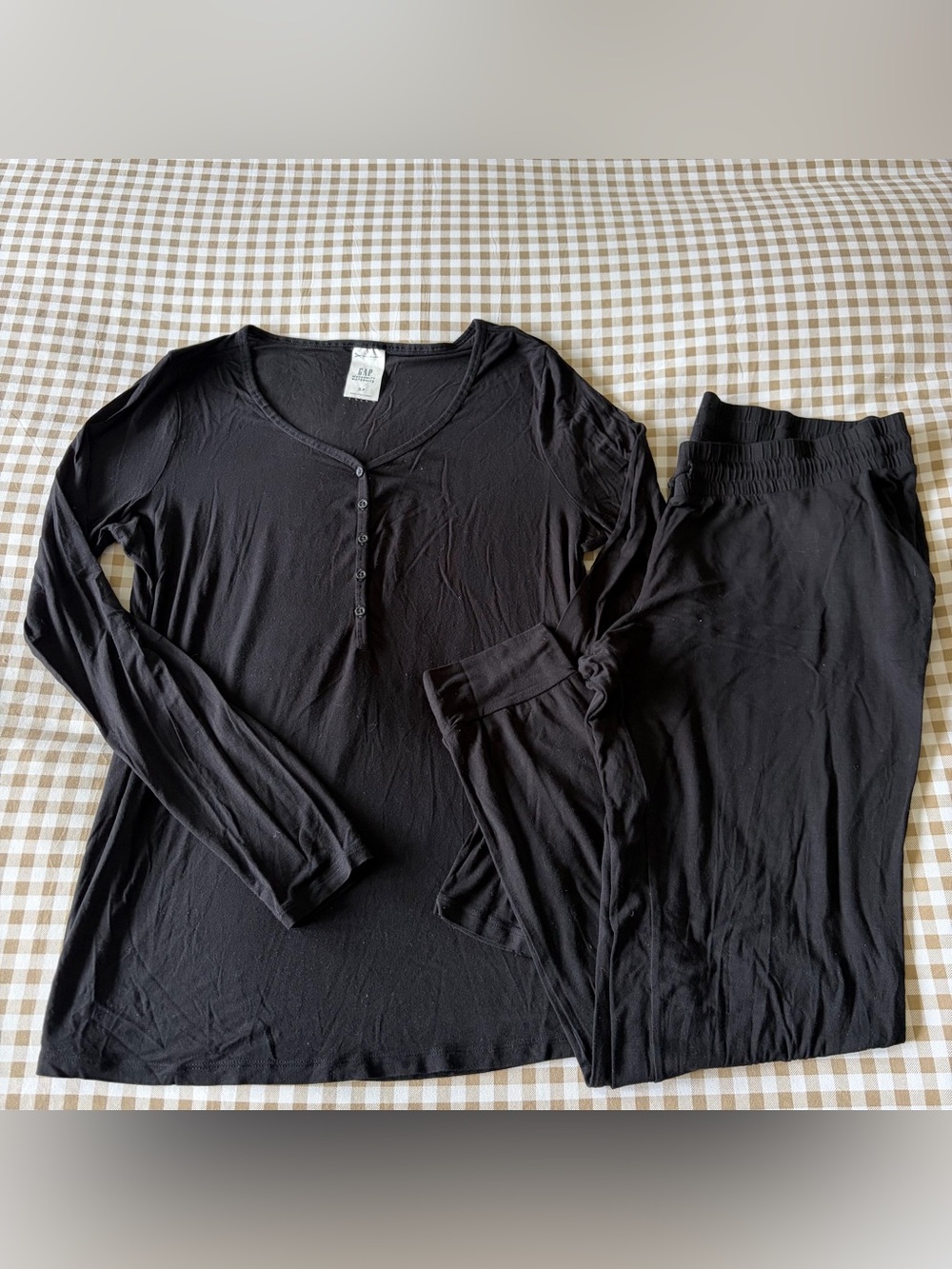 GAP Black Long-Sleeve Henley Pajama Set